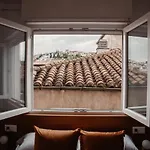 Tuguest S. Jeronimo Apartment